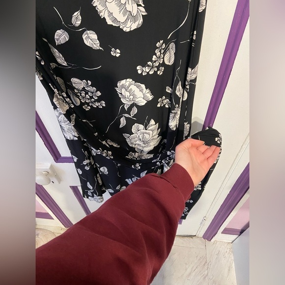 Ralph Lauren Black & White Floral Wrap Maxi Dress - Size 8 - Picture 3 of 6